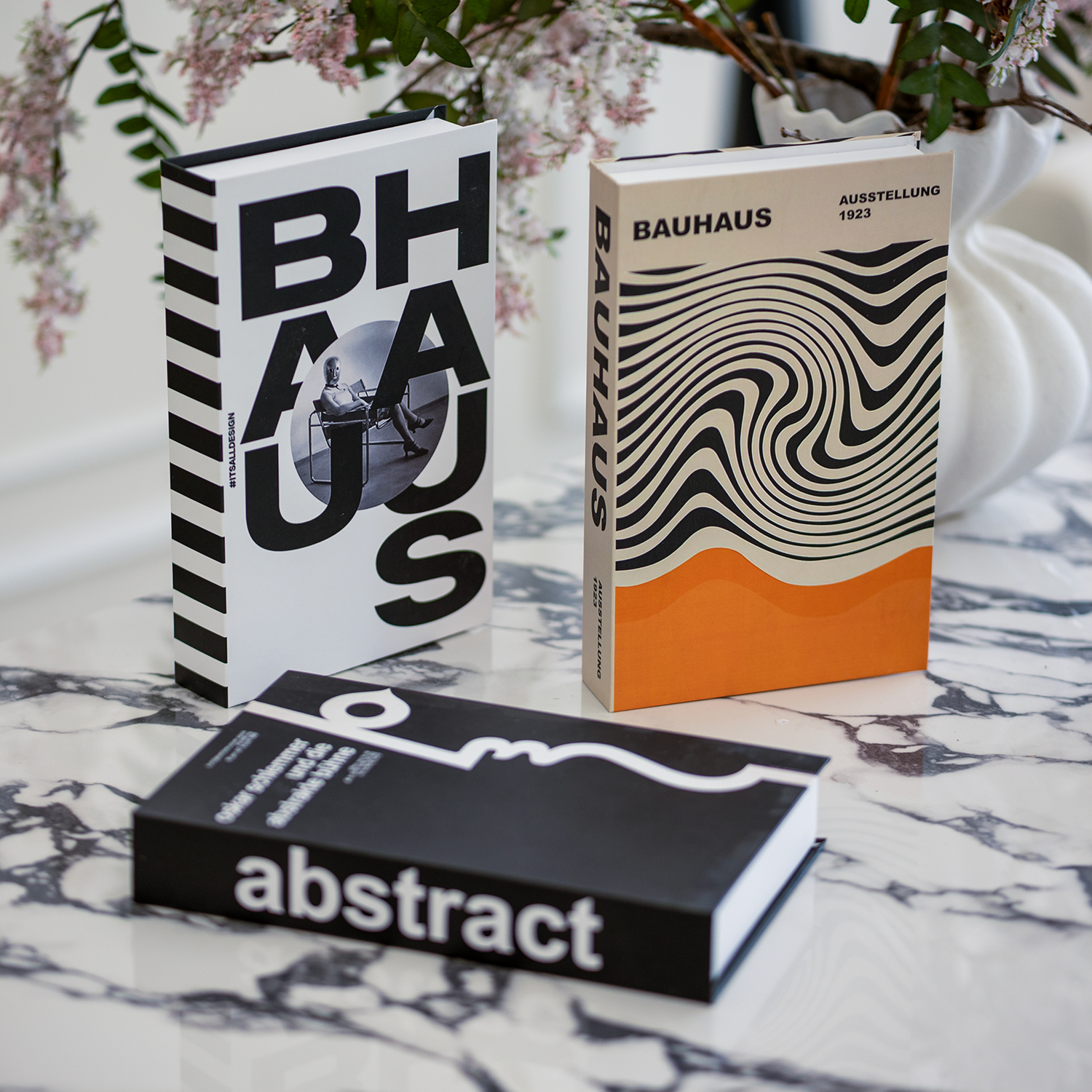 Bauhaus Decorative Books Open  - Interior Design Handbook avis et prix